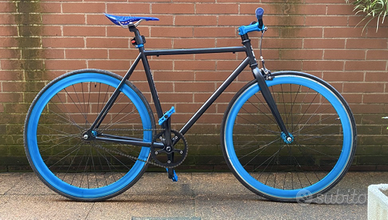 Bici a scatto fisso Biciclette In vendita a Milano