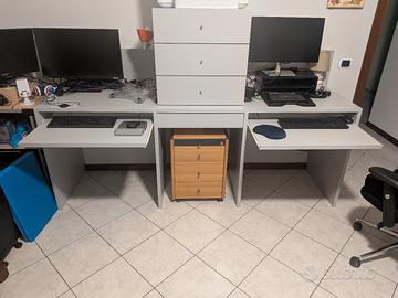 Scrivania con doppia postazione e cassettiera 