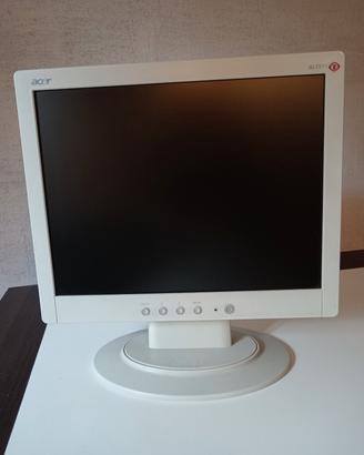 Monitor LCD  marca Acer 15 pollici. 