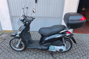 Moto Scooter 