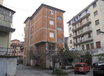 Immobile in asta di 81 m² a Serra Riccò