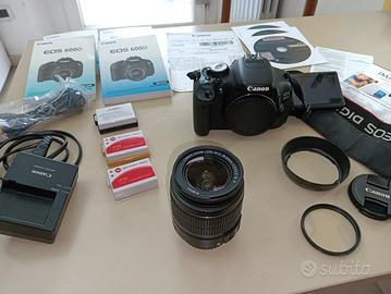 Canon Eos 600d +  EFS 18-55 + 3 batterie
