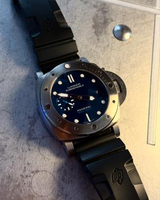 Panerai luminor submersible pam00692