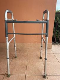 Deambulatore pieghevole 4 puntali Mediland