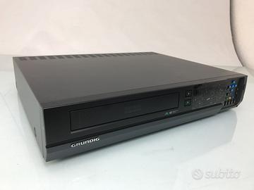VIDEOREGISTRATORE VHS CASSETTE GRUNDIG VS GUASTO