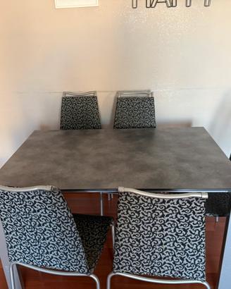 Tavolo Calligaris con sei sedie