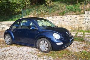 VOLKSWAGEN NEW BEETLE 2005