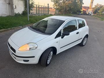 FIAT G PUNTO EVO 1.4 BENZINA METANO NEOPATENTATI