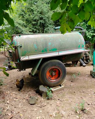 Botte liquami/acqua