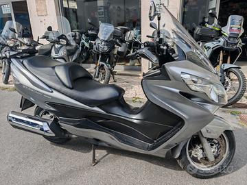 Suzuki Burgman 400