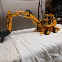 modellini escavatori