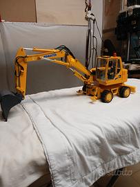 modellini escavatori