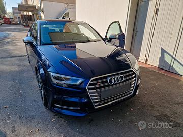 Audi S3 SPB 2.0 TFSI quattro S-TRONIC