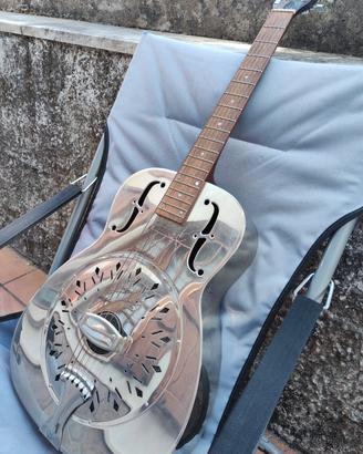 Chitarra acustica resofonica Johnson MG10