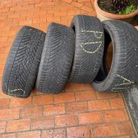 Pirelli Winter 2 Scorpion M+S 255/45 R 20
