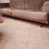 divano in pelle