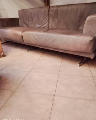 divano in pelle