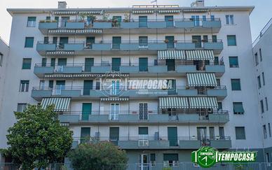 BILOCALE CON BALCONE IN POSIZIONE STRATEGICA!!