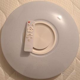 Plafoniera a LED musicale, con telecomando