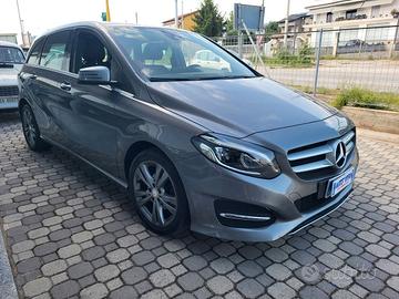 Mercedes-benz B 180 d *** SPORT - FULL OPTIONALS *