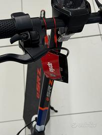 Monopattino elettrico aprilia