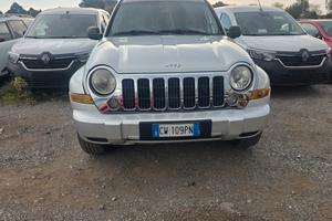 Jeep Cherokee 2.8 CRD Sport