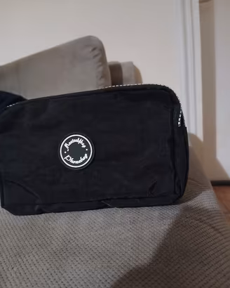 portafoglio grande nero a tre scomparti da donna 