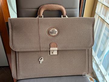 Elegante borsa Old England London. - Colore verde