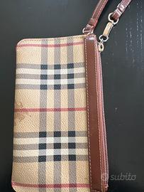 Pochette Burberry