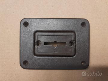 Mostrina 77x57x8 mm Serrature Porte Blindate DMapp