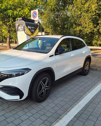 MACCHINA ELETTRICA IN PERFETTE CONDIZIONI 