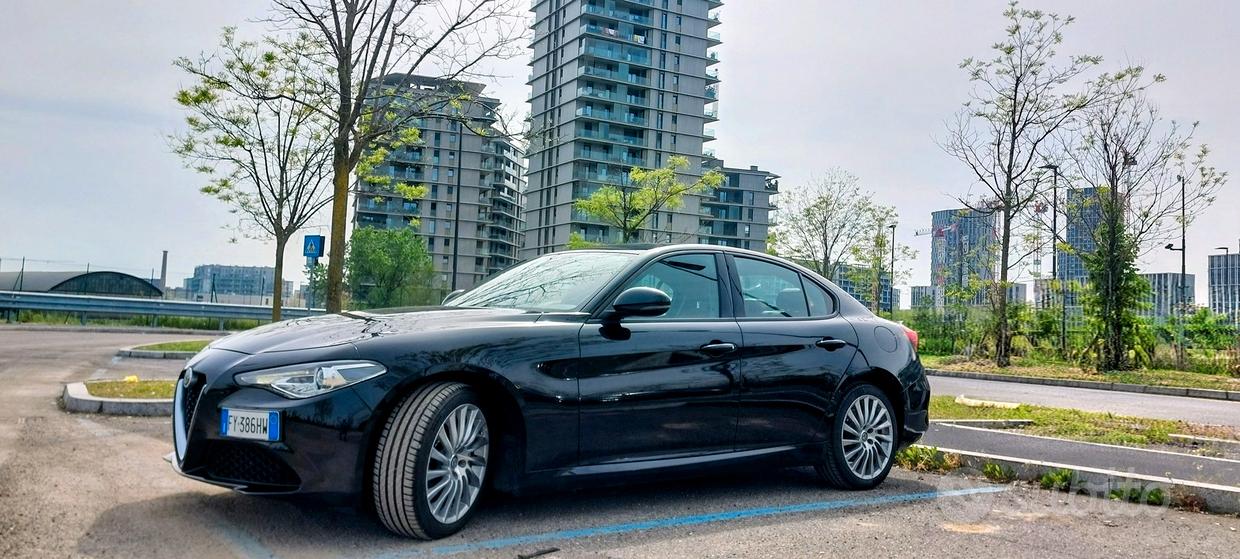 Alfa Romeo Giulia (2016)