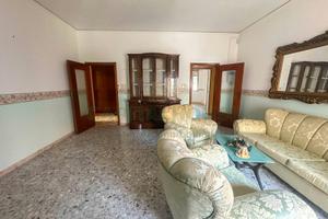 S2 appartamento in condominio servito da ascensore