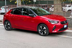 Opel corsa e auto elettrica 100%