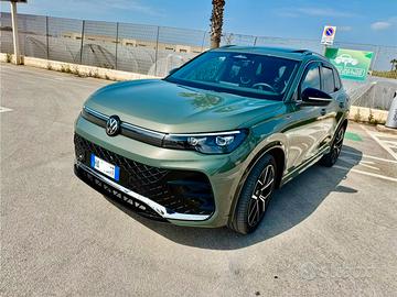 Tiguan R line plus 2,0 150 cv nuova