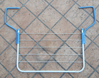 Stendino da finestra