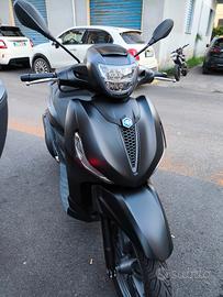 Piaggio Beverly 300 - 2022