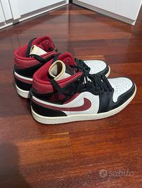 Jordan 1 mid rosse nere bianche
