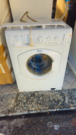 Lavatrice Ariston 7 kg mod.ARXXL105. Da rivedere