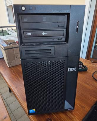 IBM System x3200 m3