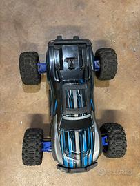 Traxxas maxx