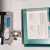 Attrezzo per giuntare pellicole