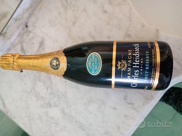 Bottiglia Champagne Charles Heidsieck anno 2000