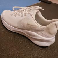 nike performance revolution7 nere bianche n44