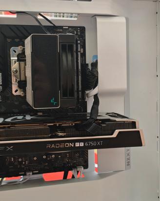 PC Gaming 5 5600x 48gb RAM Radeon 6750xt