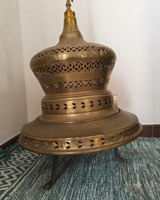 Magnifico braciere vintage in ottone traforato . p