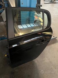 Portiera posteriore sinistra Peugeot 208 anno 2022