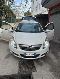 Opel Corsa D 1.3 75CV