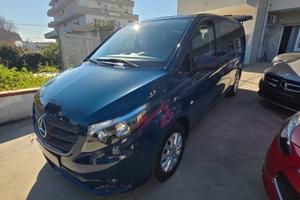 Mercedes-benz Vito 111CDI Elegance 8 Posti