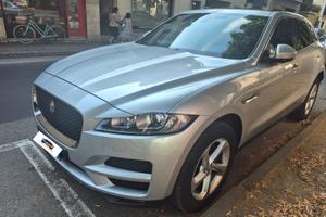 Jaguar F-Pace 2.0 D 180 CV AWD Prestige